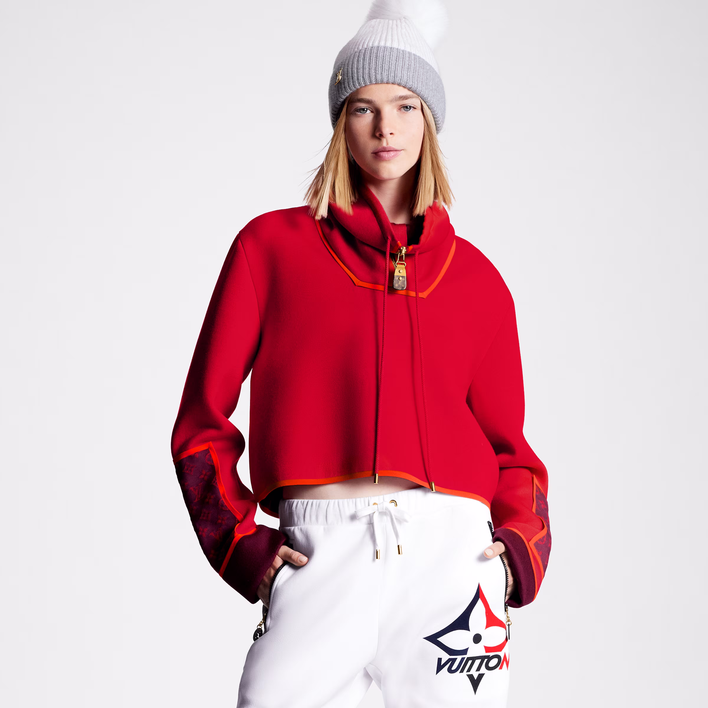 Copie de Copie de louis-vuitton-bonnet-lv-cold-spark-s00-chapeaux-et-gants--M79255_PM1_Cropped worn view